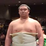 正代直也