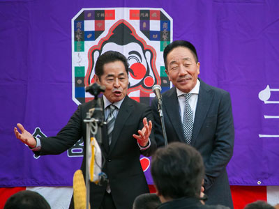 中田カウス・ボタン