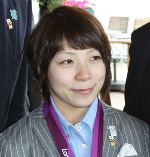 三宅宏実