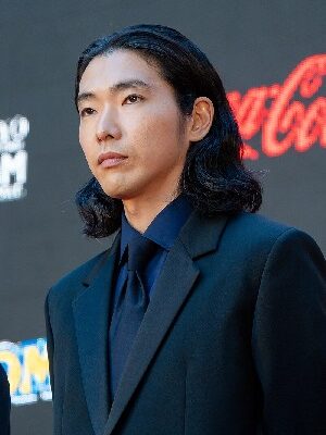 柄本佑